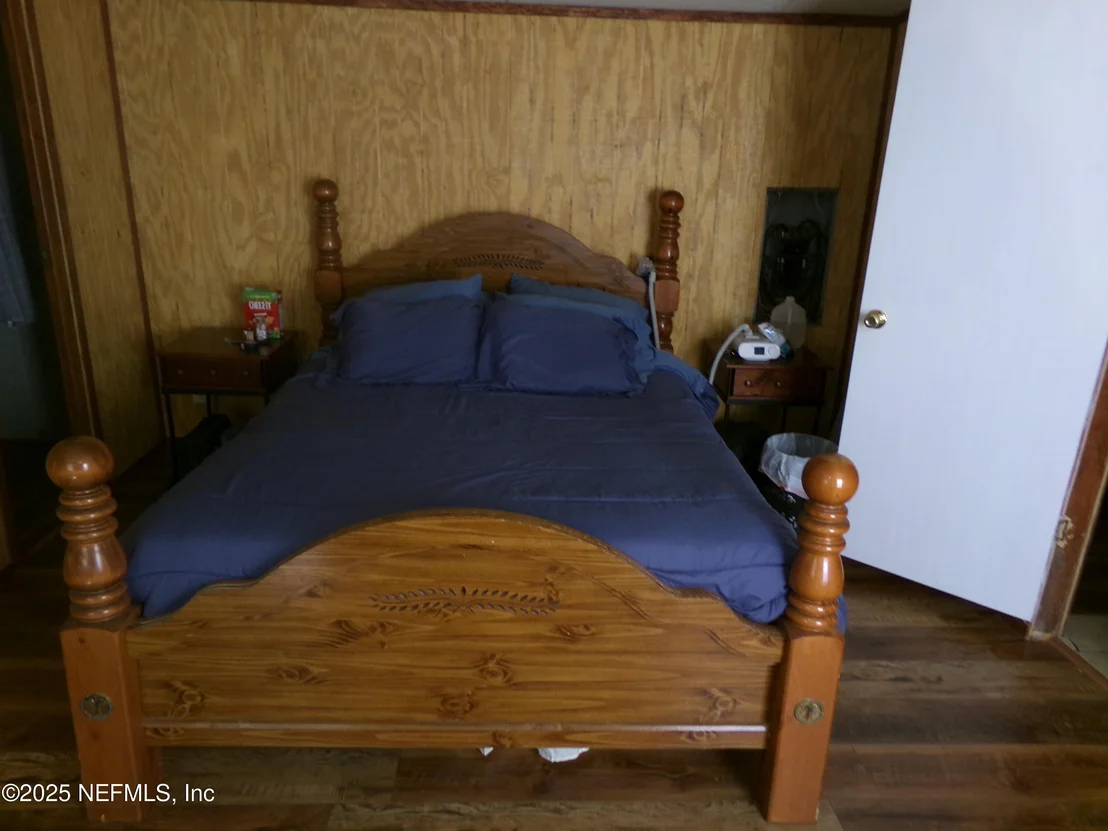 Photo of 231 6TH Way