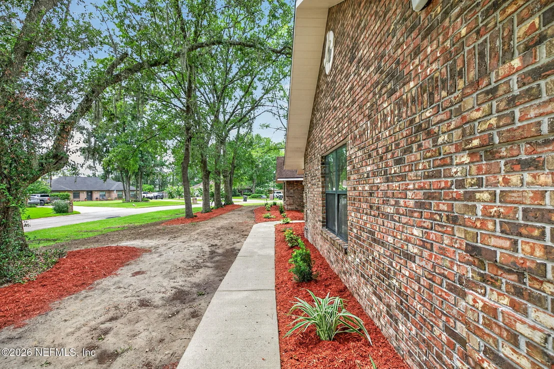 Photo of 3016 NAUTILUS Road