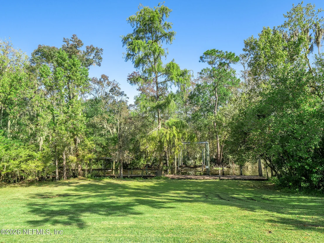 Photo of 5911 HYDE PARK Circle