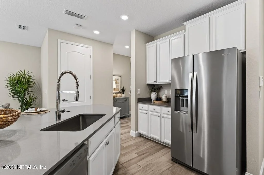 Photo of 383 SWEET OAK Way