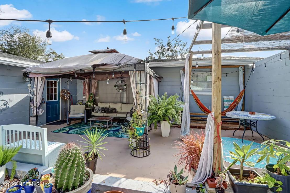 Photo of 10515 JOLYNN Road