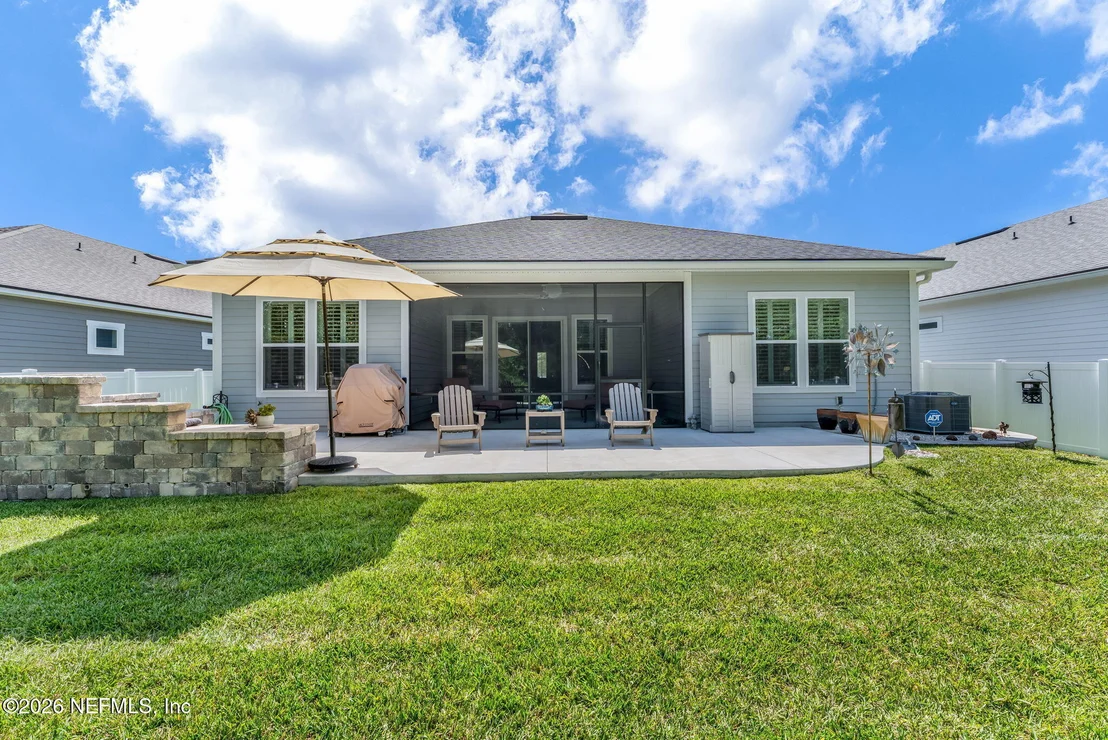 Photo of 295 PALOMAR Drive