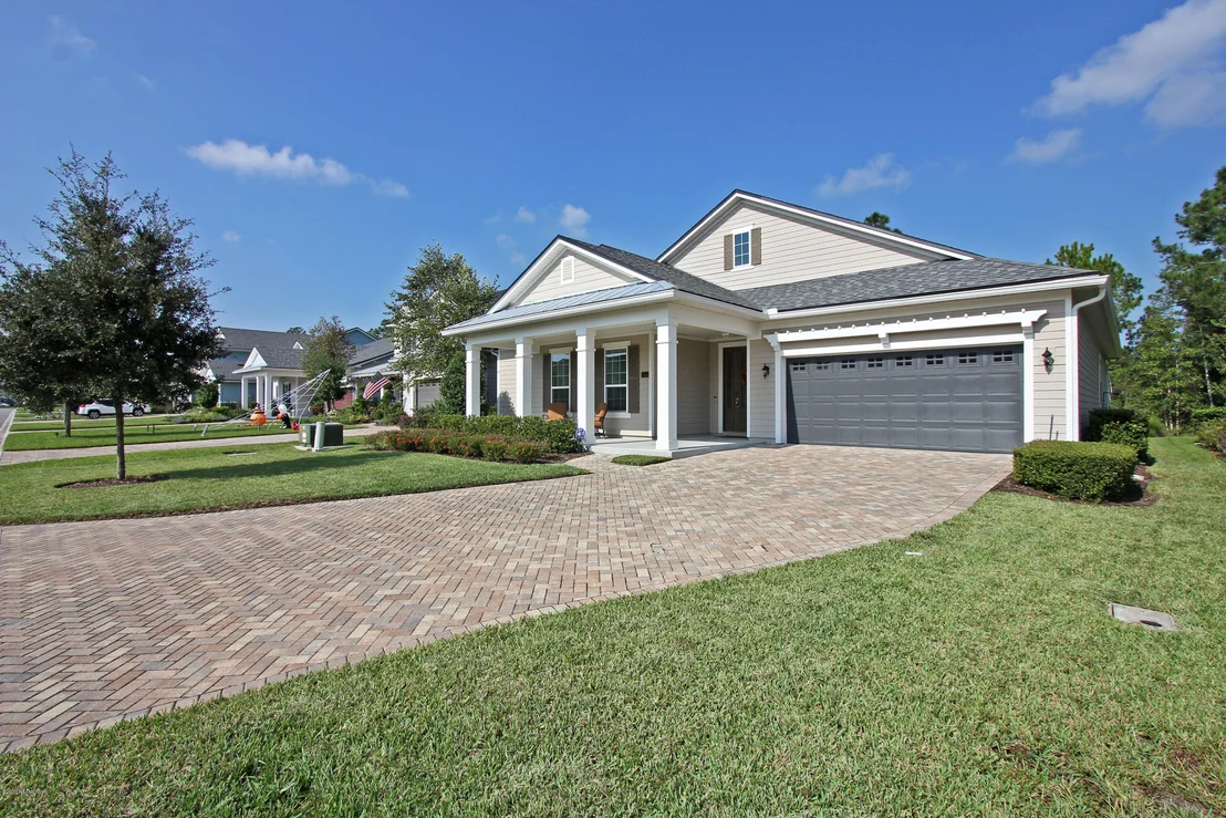 Photo of 399 PALISADE Drive