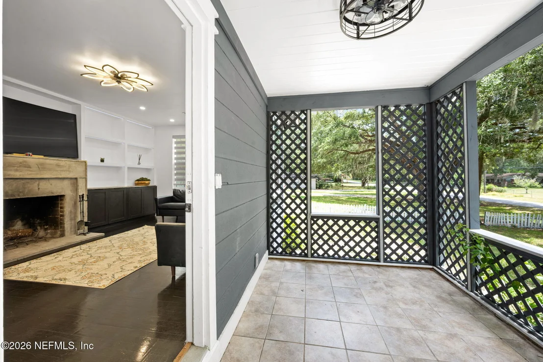 Photo of 9741 BRADLEY Road