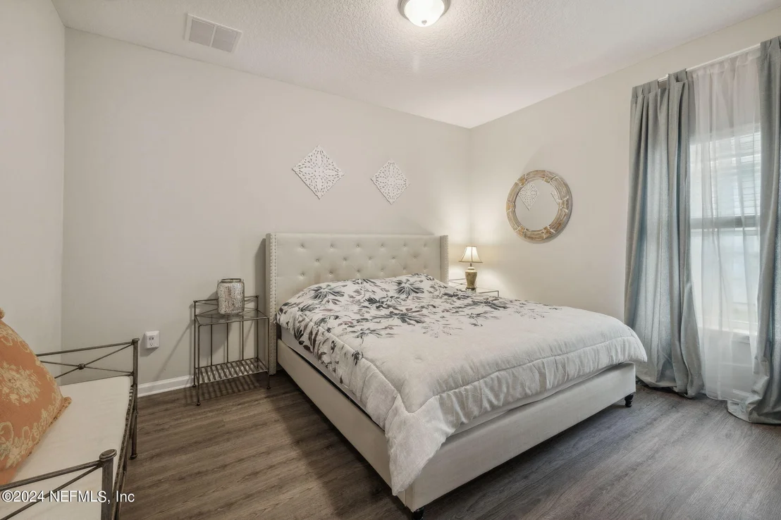 Photo of 94 LUCERNE Court