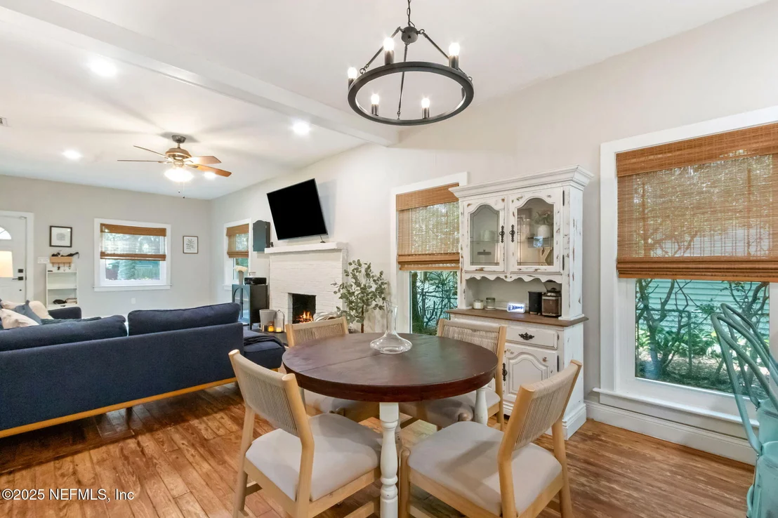 Photo of 1028 CONGLETON Terrace