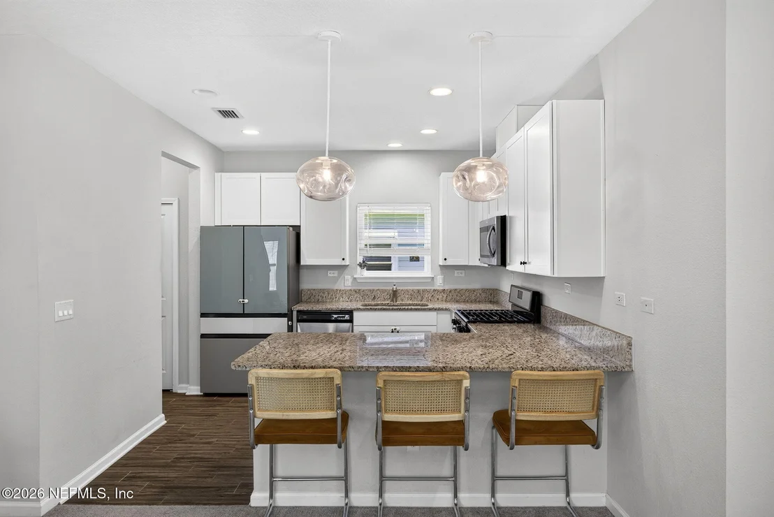 Photo of 210 WINEBERRY Lane