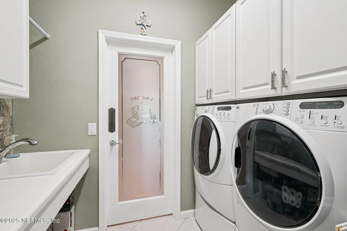 Photo of 9839 SW 63RD Loop