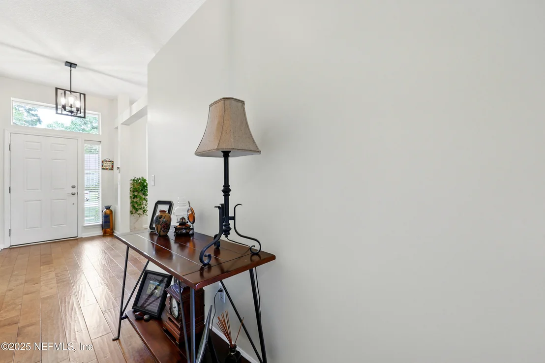 Photo of 364 MAPLEWOOD Drive