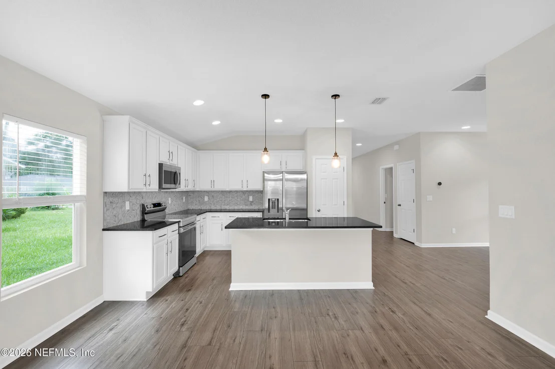 Photo of 1025 FLOYD Street