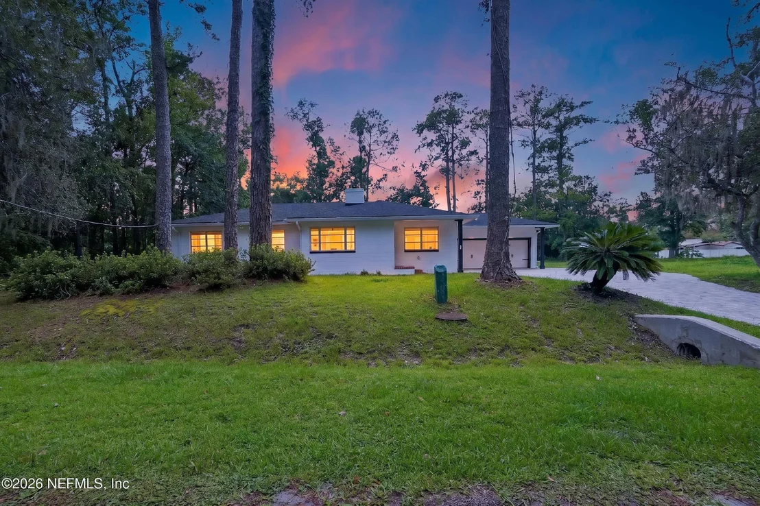 Photo of 2864 SCOTT Circle