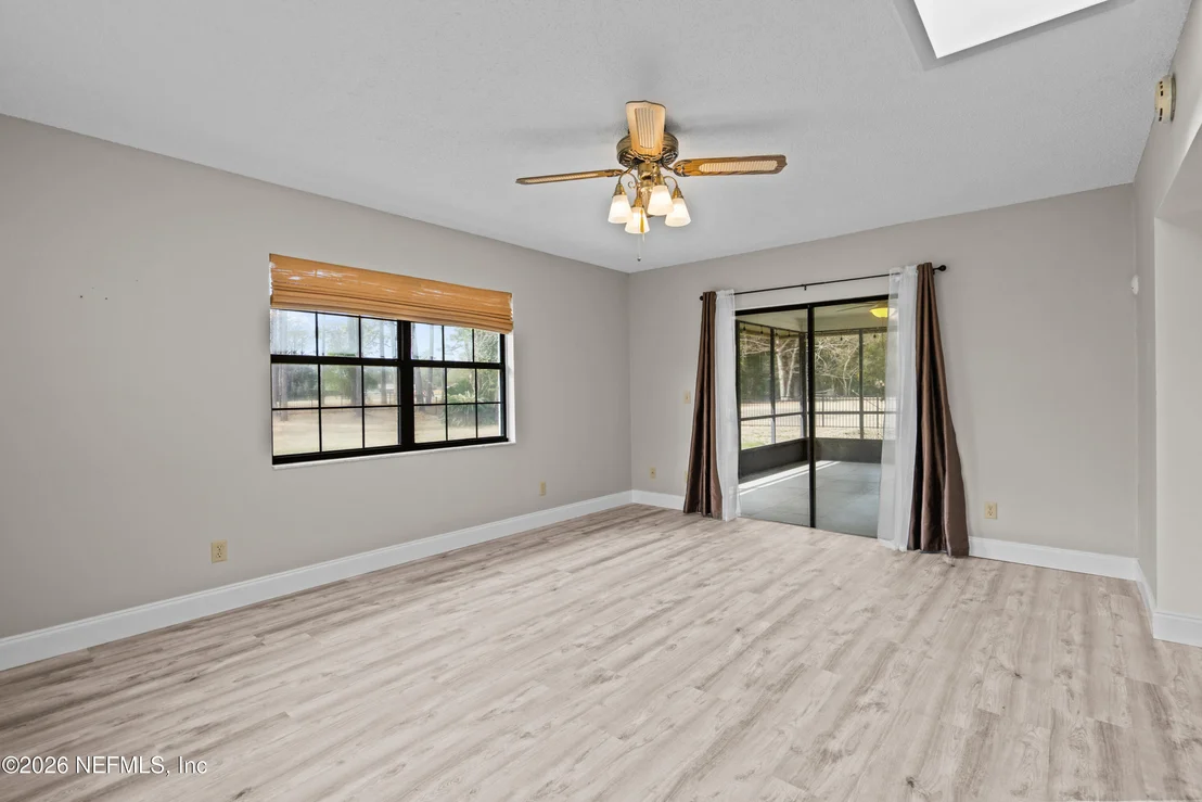 Photo of 503 SEVILLA Drive