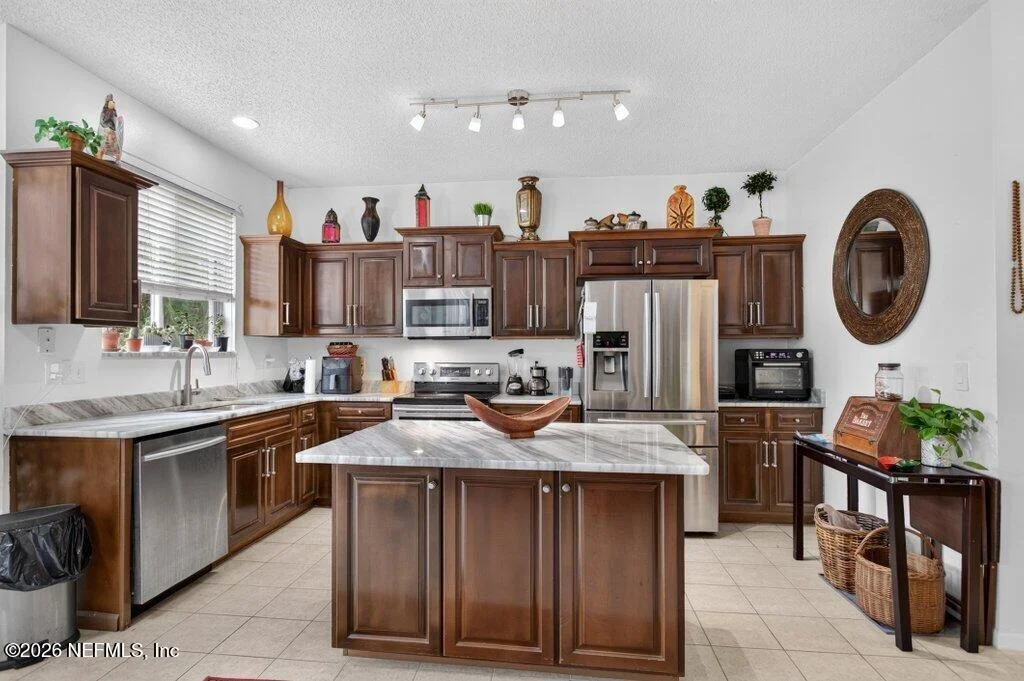 Photo of 15 RYKER Lane