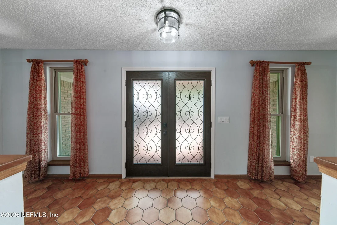Photo of 11548 BASKERVILLE Road