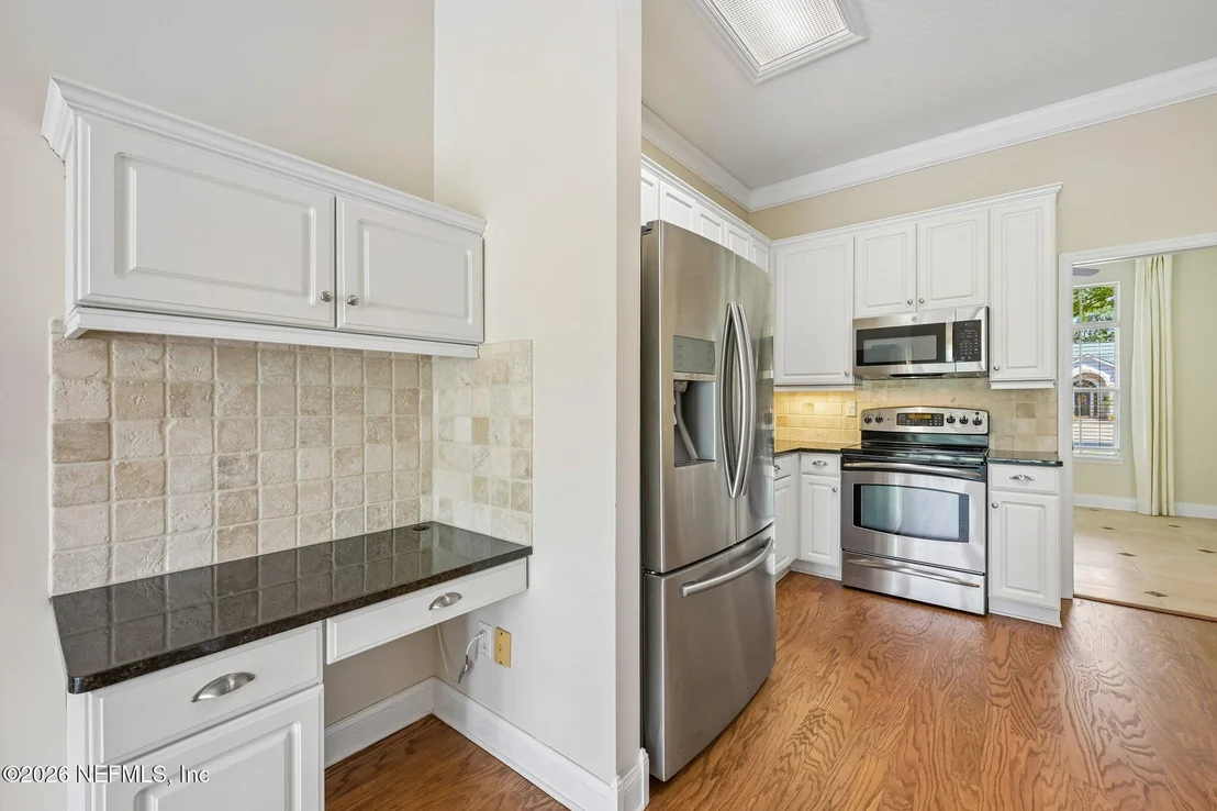 Photo of 1833 BLUEBONNET Way