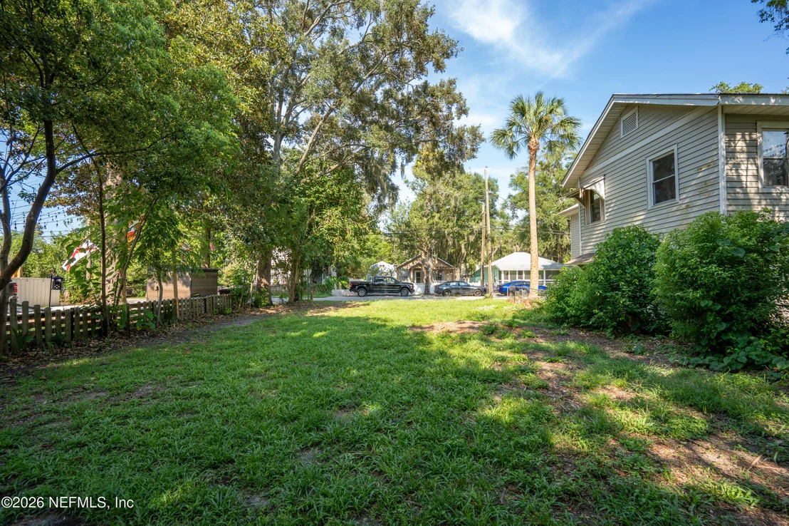 Photo of 0 DAVIS Street