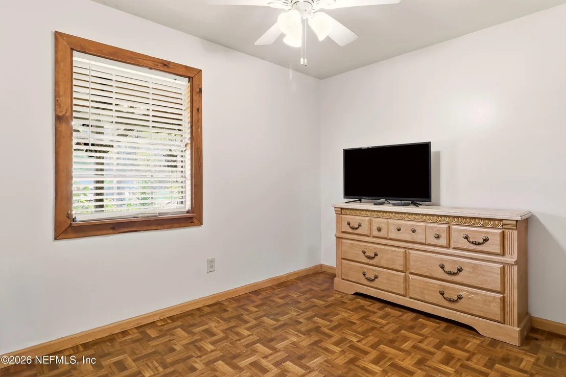 Photo of 1927 MONTEAU Drive