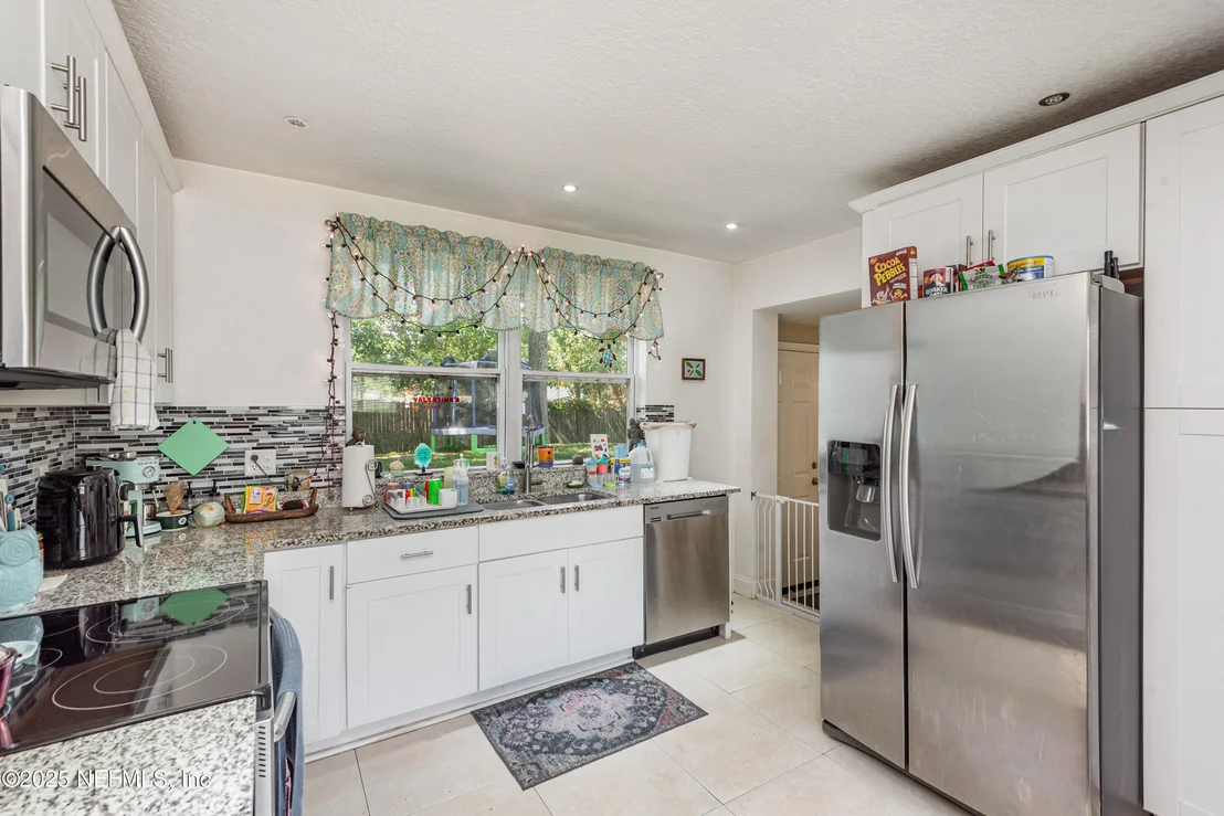 Photo of 4122 SPRINGWOOD Road