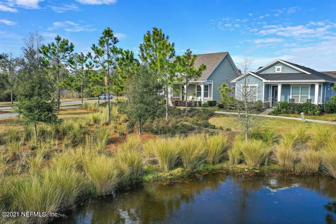 Photo of 93 BEACHBERRY Court