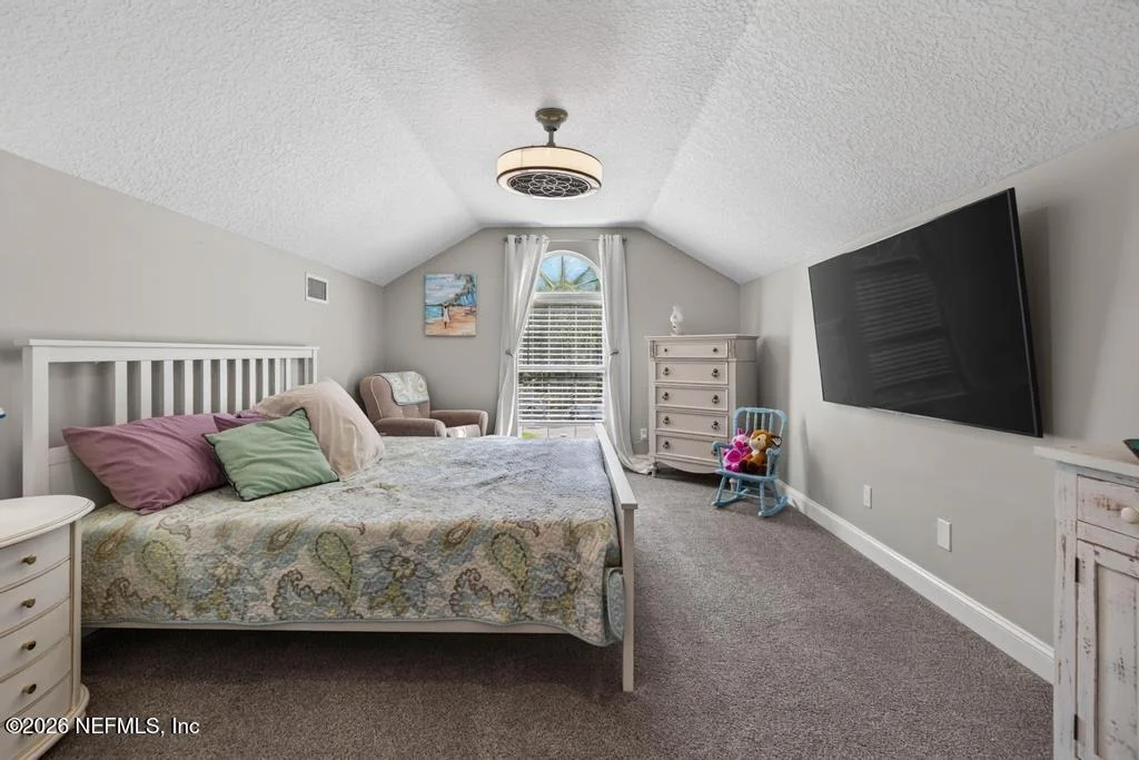 Photo of 516 WETHERBY Lane