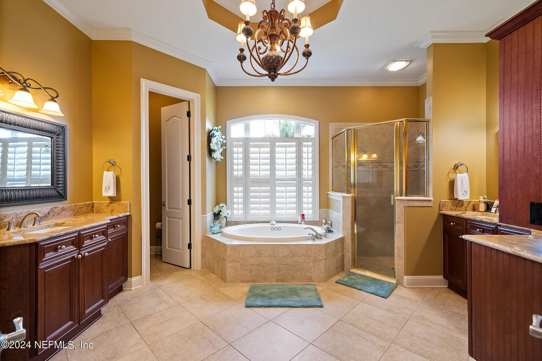 Photo of 329 SUMMERSET Drive
