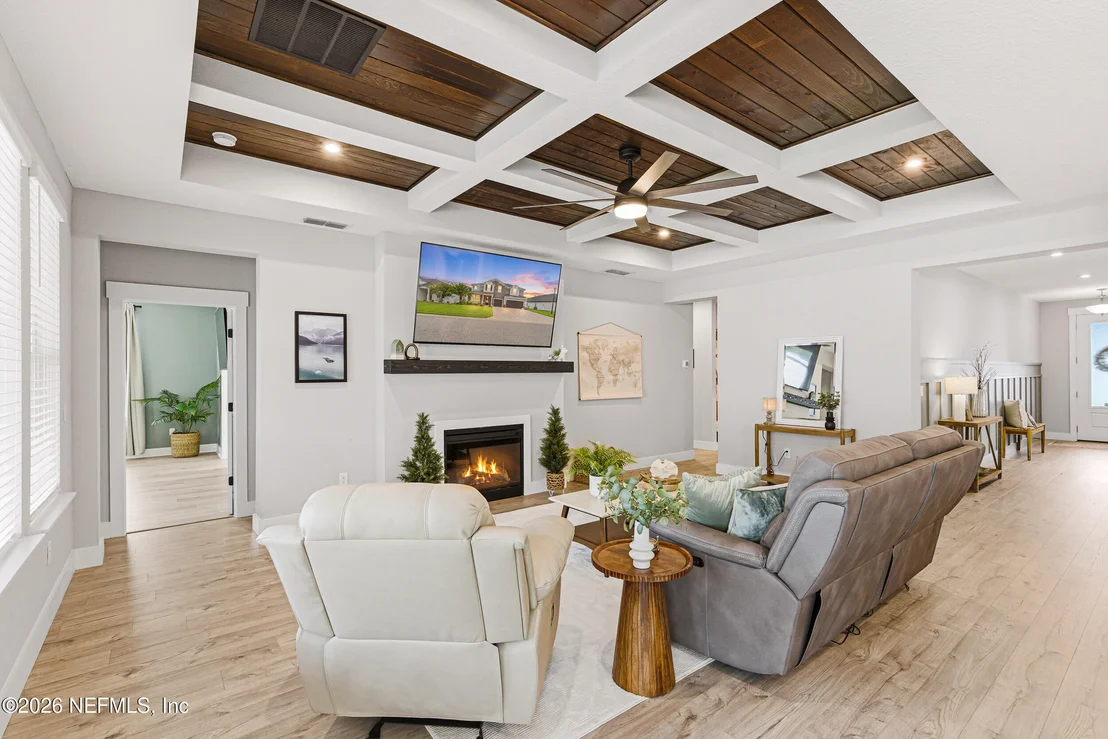 Photo of 156 PINE FOREST Court