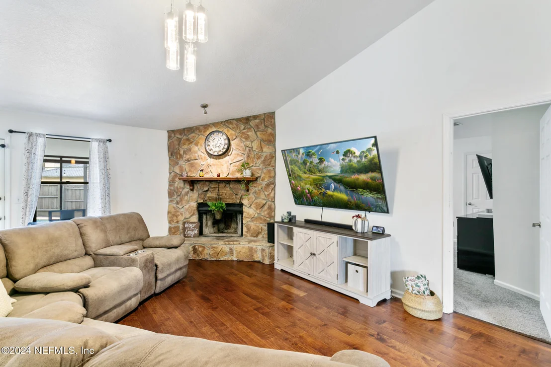 Photo of 10066 LIGHTNER Lane