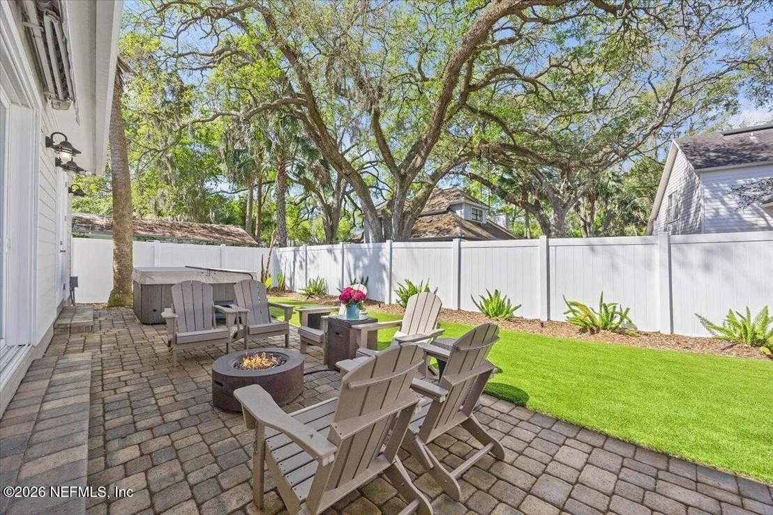 Photo of 398 SHERRY Drive