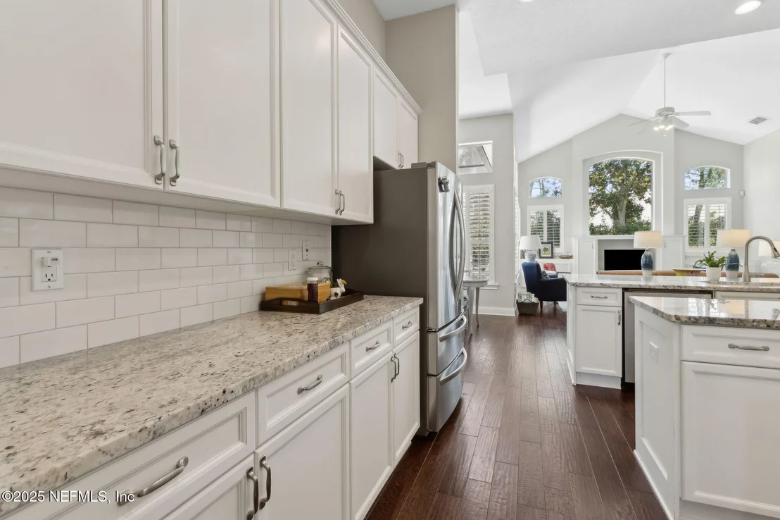 Photo of 724 PINEY Place