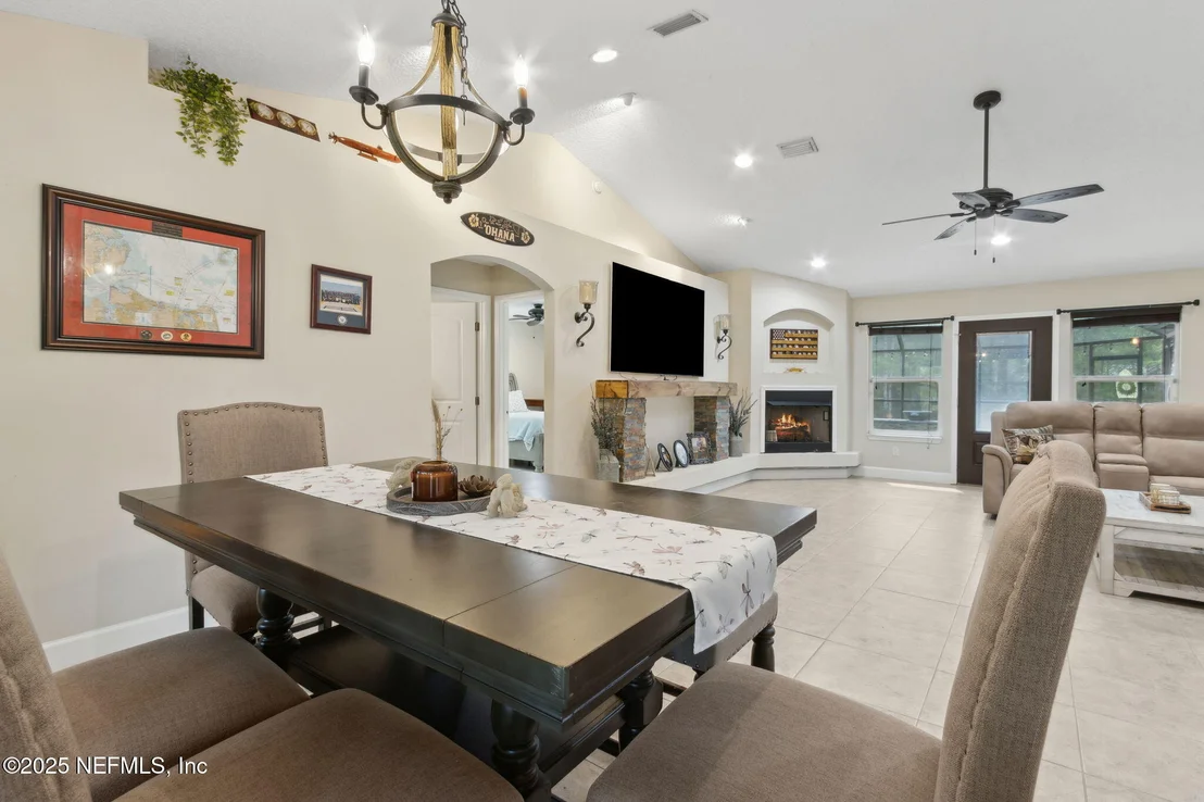 Photo of 11624 CHAPPARELL Road
