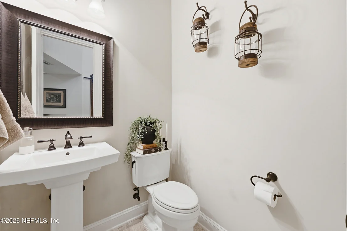 Photo of 498 FRESHWATER Drive