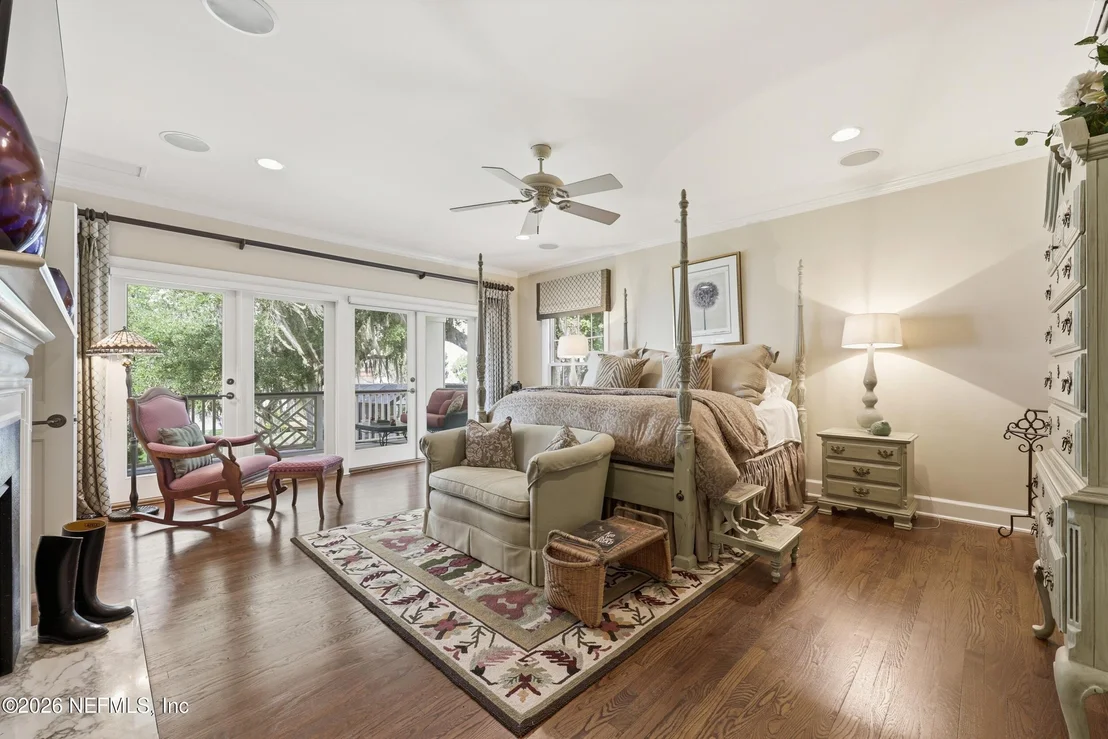 Photo of 13200 MANDARIN Road