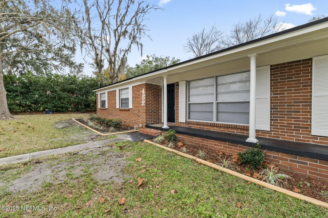 Photo of 432 NEPTUNE Road