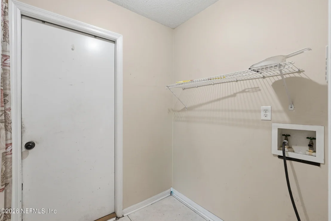 Photo of 917 BUTTERCUP Drive