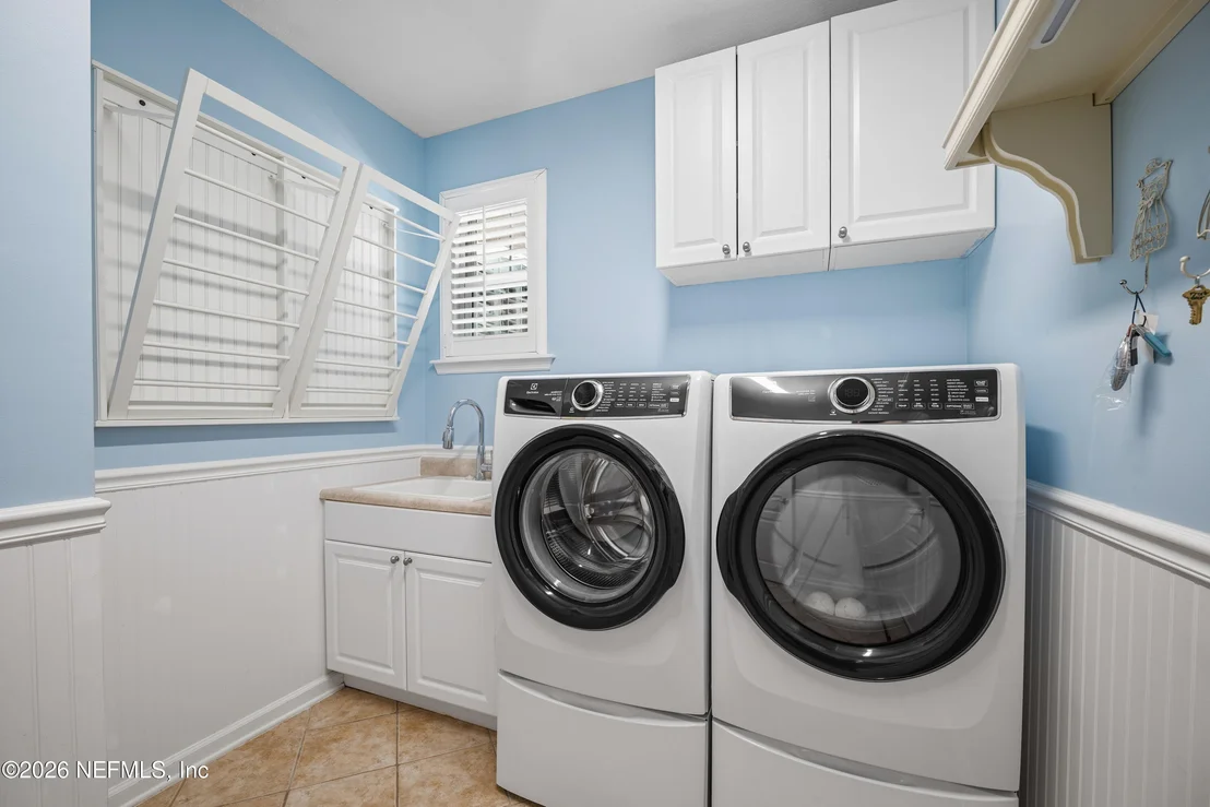 Photo of 8065 MOUNT RANIER Drive
