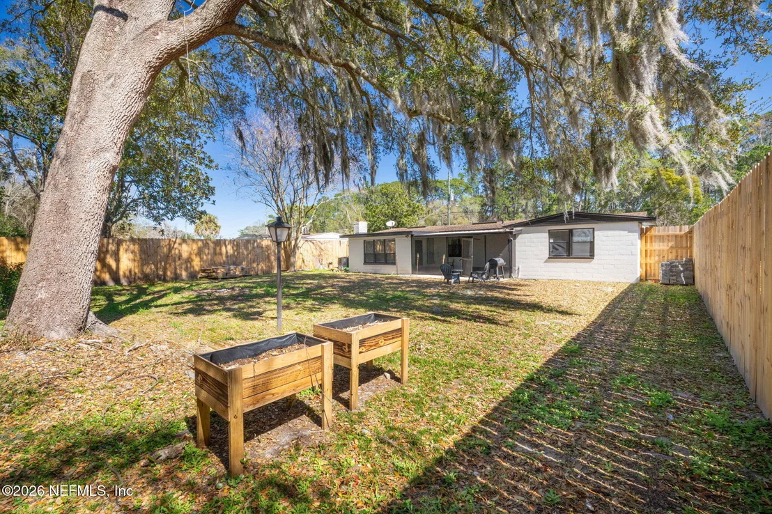 Photo of 926 NIGHTINGALE Road