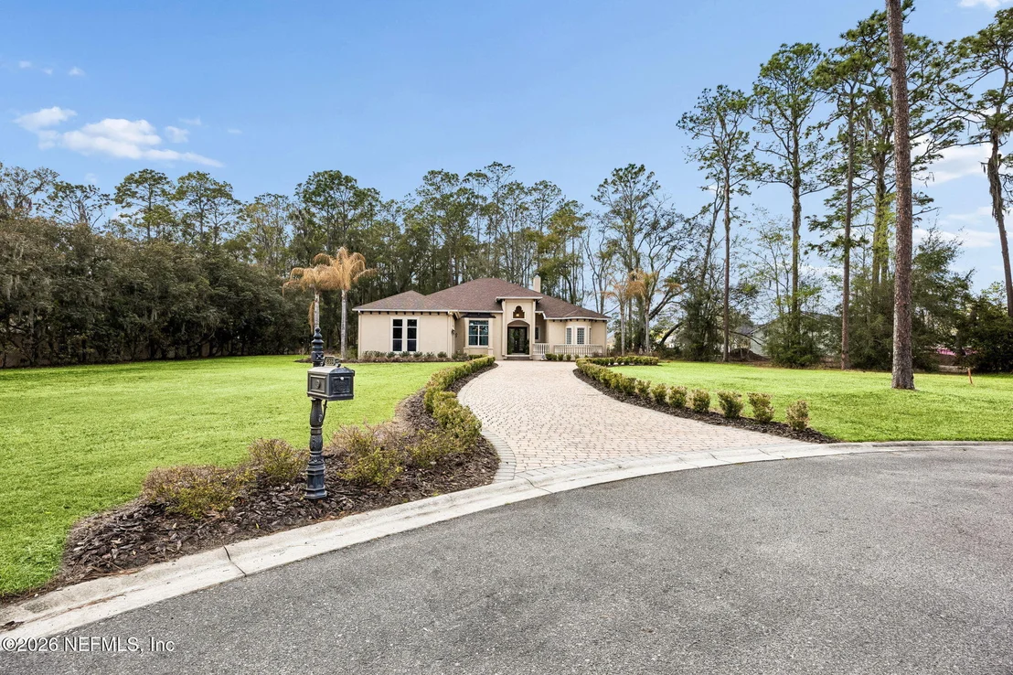 Photo of 283 ESTATES Drive