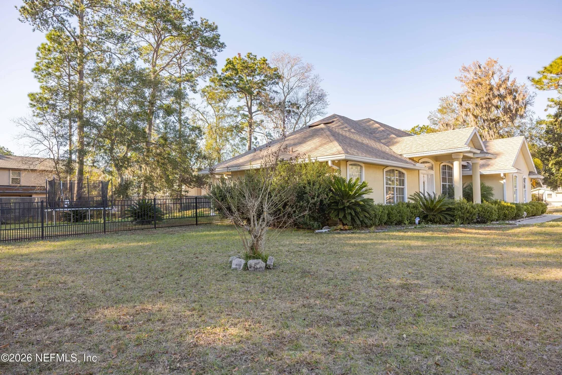 Photo of 9606 MELVINA Road