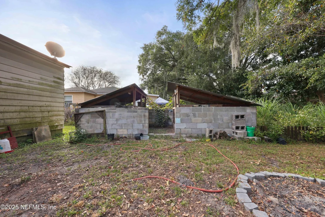 Photo of 3527 OLEANDER Street