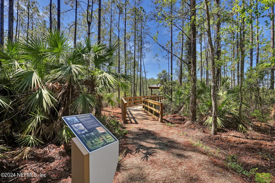 Photo of 595 MEADOW CREEK Drive