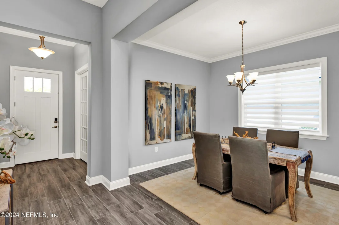 Photo of 10385 SILVERBROOK Trail