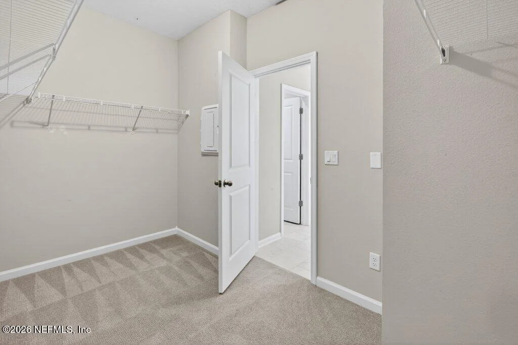 Photo of 21 YARDLEY Court