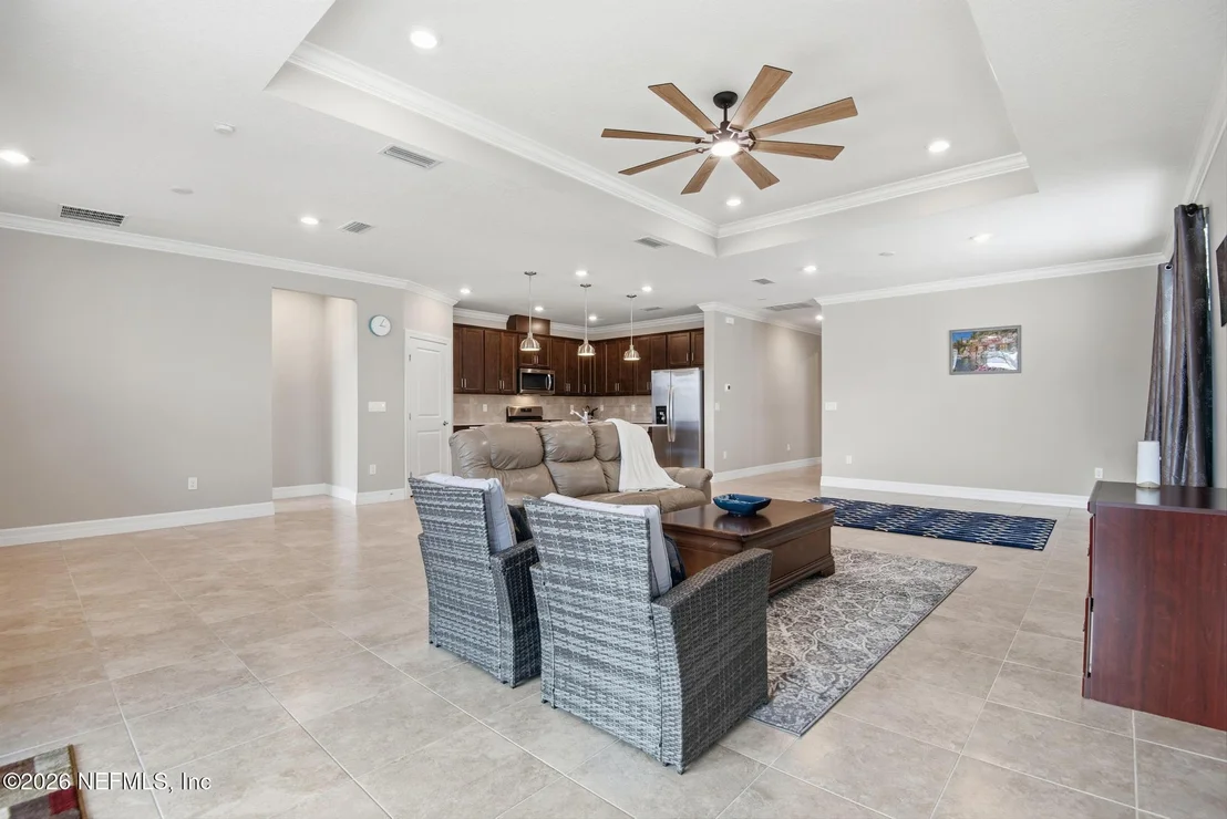 Photo of 375 BEECHNUT Circle