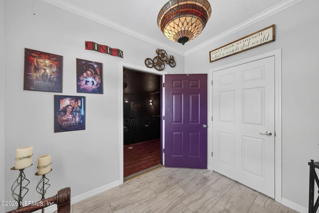 Photo of 1045 CEDAR BAY Road