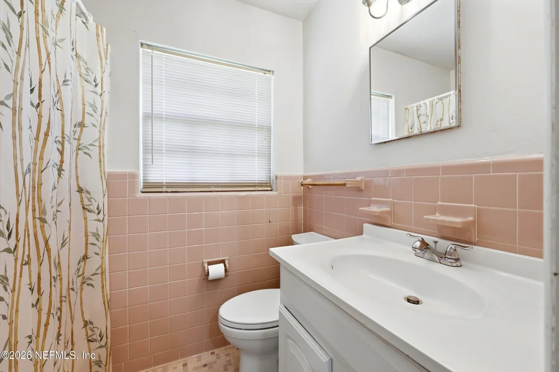 Photo of 5528 EDMAR Road
