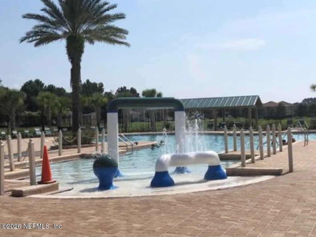 Photo of 504 KNOLLE Court