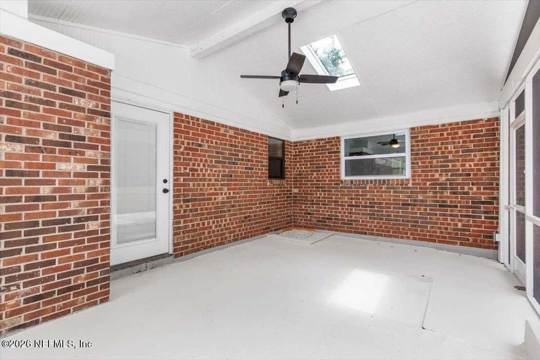 Photo of 1720 BAY Circle W
