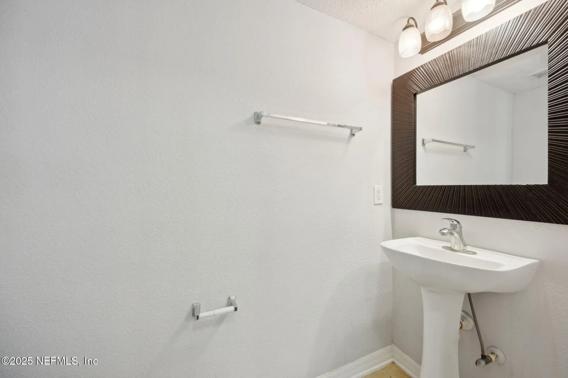 Photo of 87233 KIPLING Drive