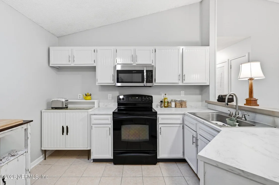 Photo of 2605 MALIBU Circle