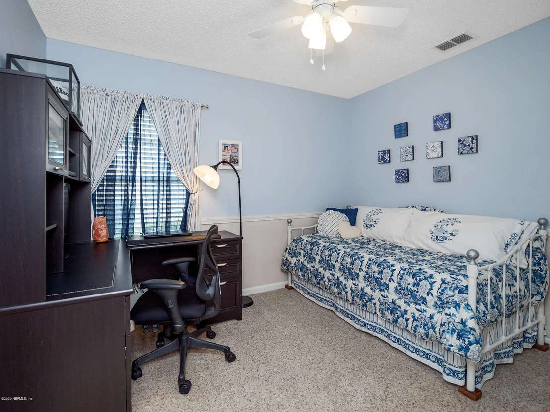 Photo of 3927 DANFORTH Drive W